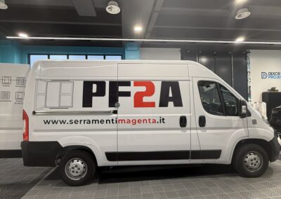 PERSONALIZZAZIONE MEZZO AZIENDALE – PF2A